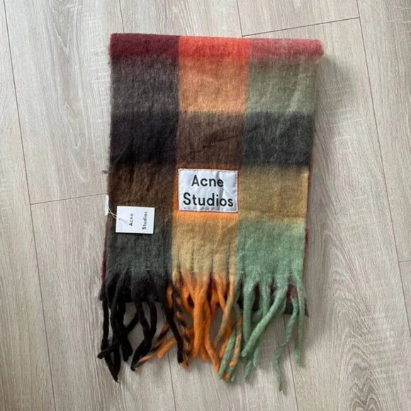Acne studios scarf - Picture 3 of 4
